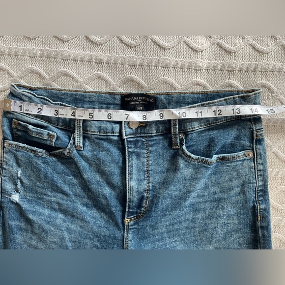 Banana Republic Medium Wash Distressed Skinny Jeans Women’s Size 8 - Picture 14 of 16